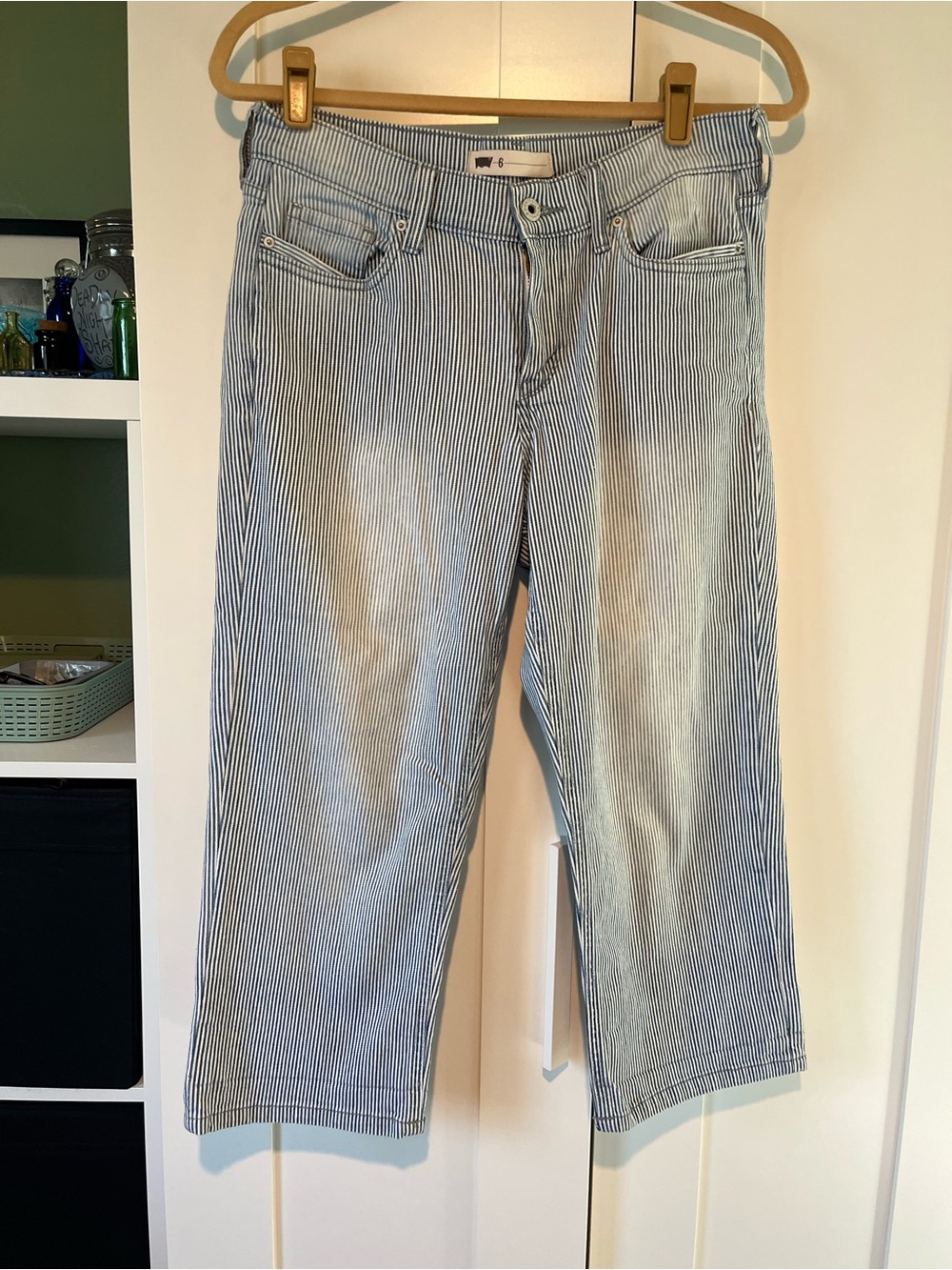 Levi's Light Blue and White Striped Capri Jeans